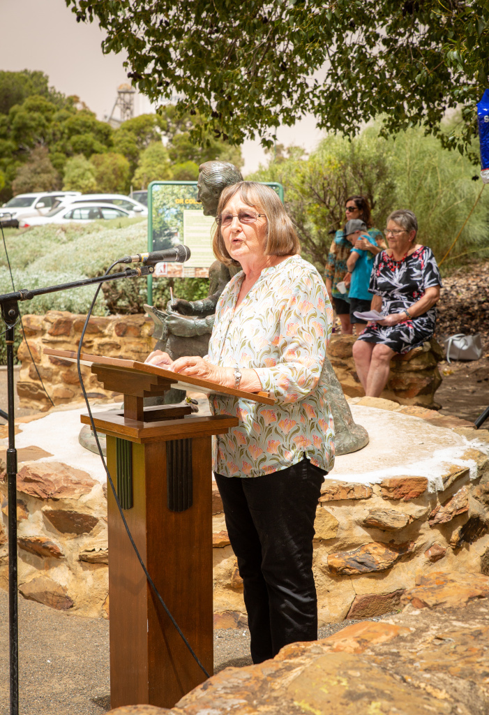 Colin Thiele 100th - Janne Minge (Colin's Daughter) - Photo by Robyn Bradbrook